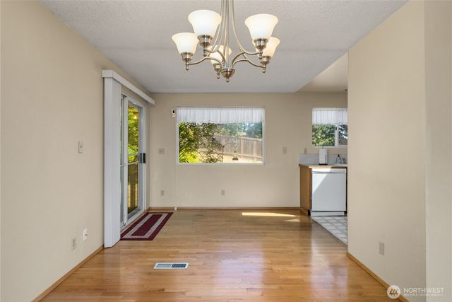 3615 191st Place SW, Lynnwood, WA 98036