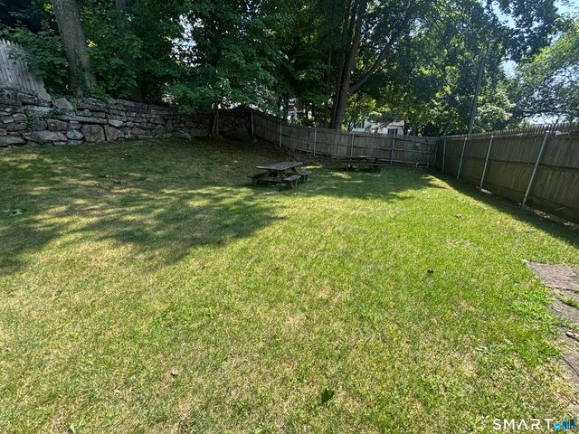 1 Linden Street A6, Norwalk, CT 06851