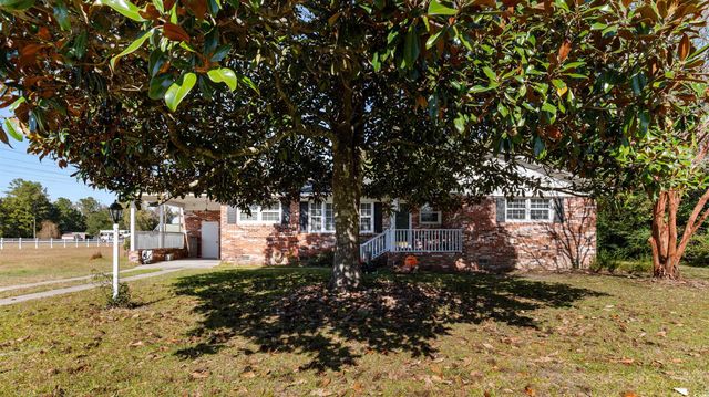 6004 Highmarket St., Georgetown, SC 29440