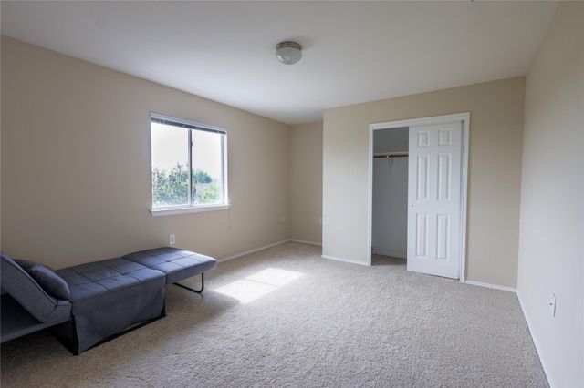 6121 Los Cielos BLVD, Del Valle, TX 78617