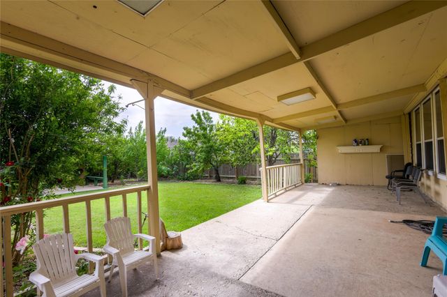 6121 Los Cielos BLVD, Del Valle, TX 78617