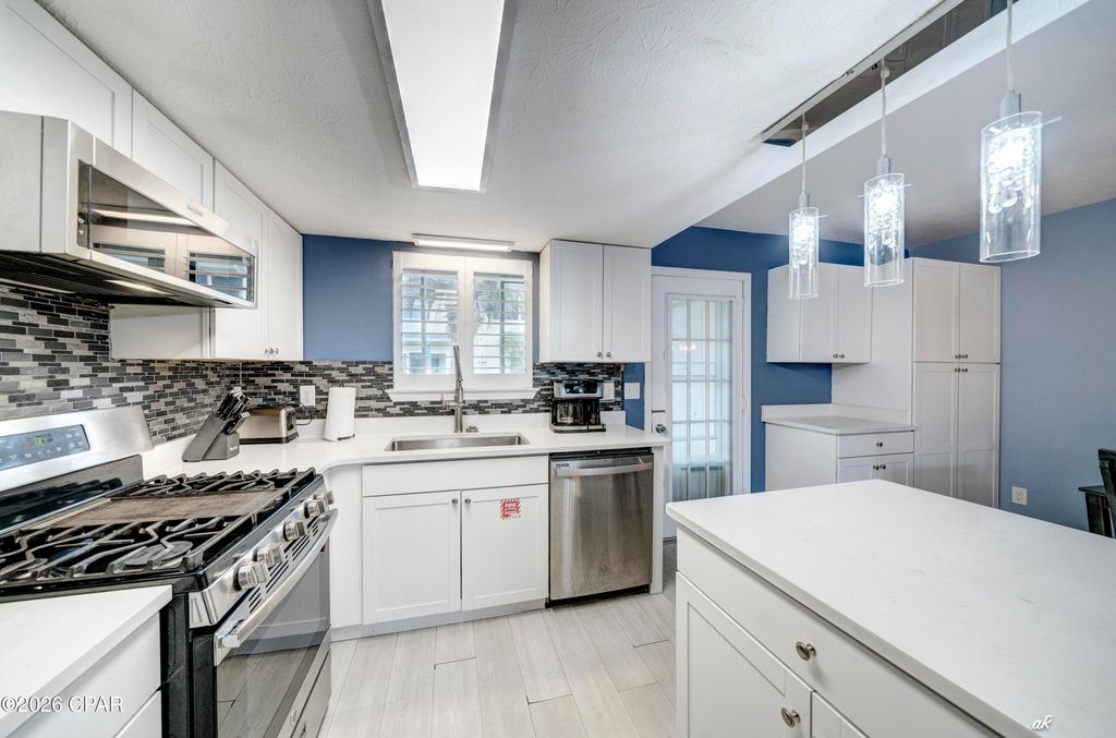 Image 7 of property listing at 143 W Leslie Lane, Panama City Beach, FL 32407