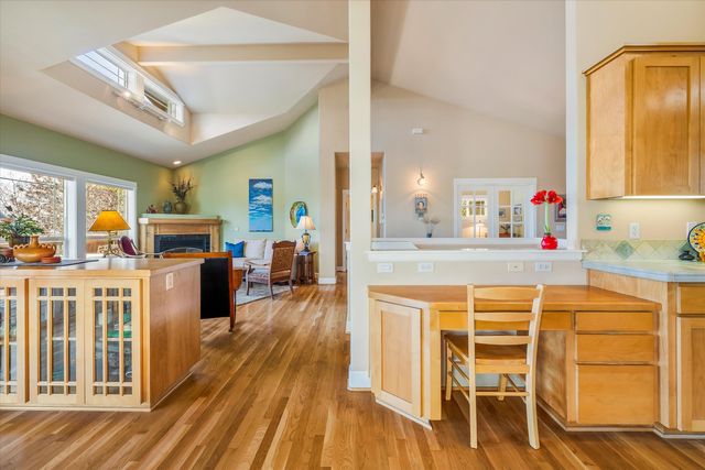 3130 N W Colonial Drive, Bend, OR 97703