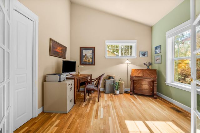 3130 N W Colonial Drive, Bend, OR 97703