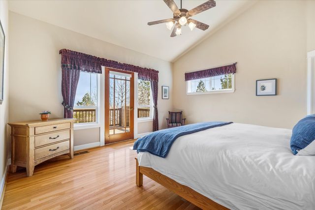 3130 N W Colonial Drive, Bend, OR 97703