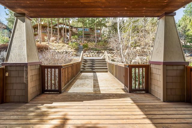 3130 N W Colonial Drive, Bend, OR 97703