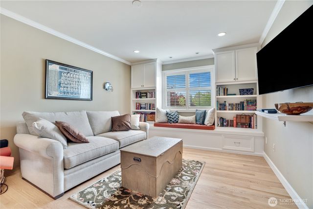 18306 92nd Avenue E, Puyallup, WA 98375