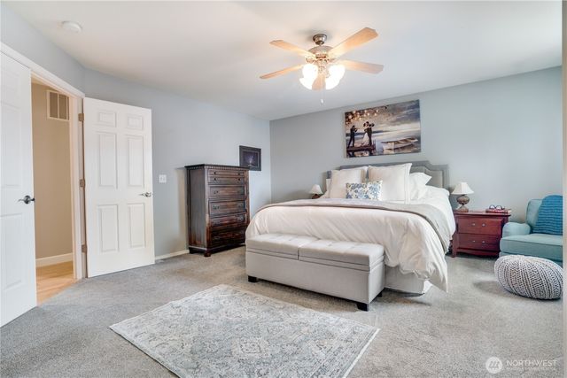 18306 92nd Avenue E, Puyallup, WA 98375