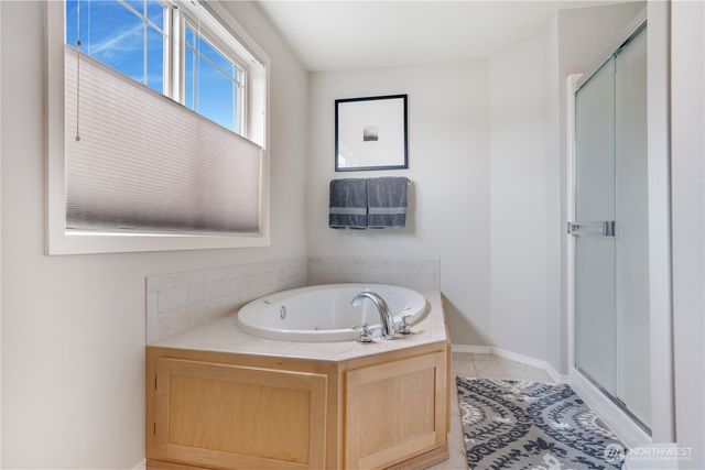 18306 92nd Avenue E, Puyallup, WA 98375