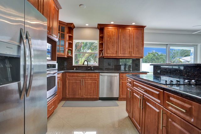 538 Ibis Drive, Delray Beach, FL 33444