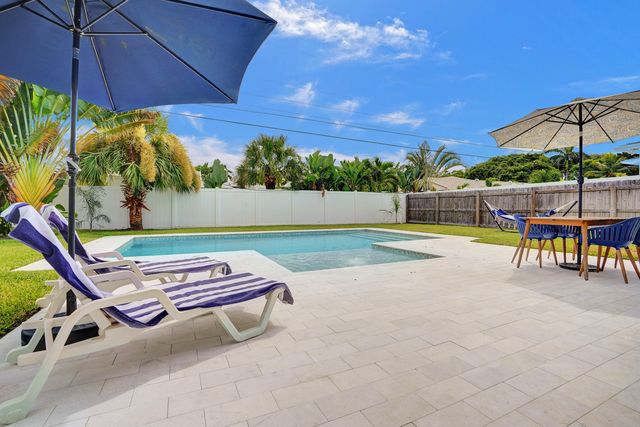 538 Ibis Drive, Delray Beach, FL 33444