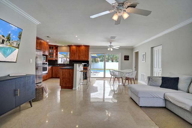 538 Ibis Drive, Delray Beach, FL 33444