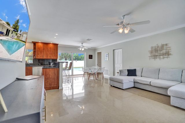 538 Ibis Drive, Delray Beach, FL 33444