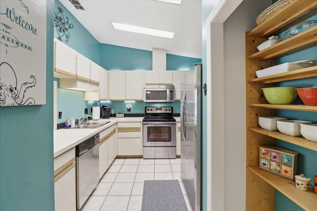 9740 W CRANBERRY STREET, Crystal River, FL 34428