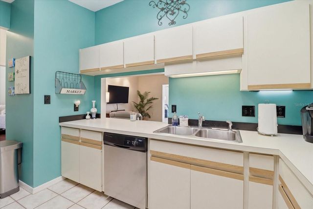 9740 W CRANBERRY STREET, Crystal River, FL 34428