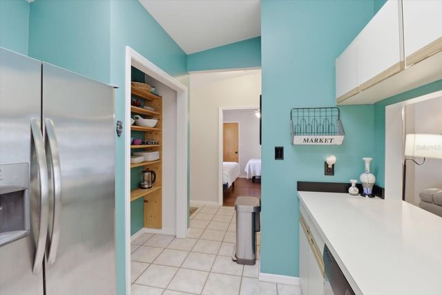 9740 W CRANBERRY STREET, Crystal River, FL 34428