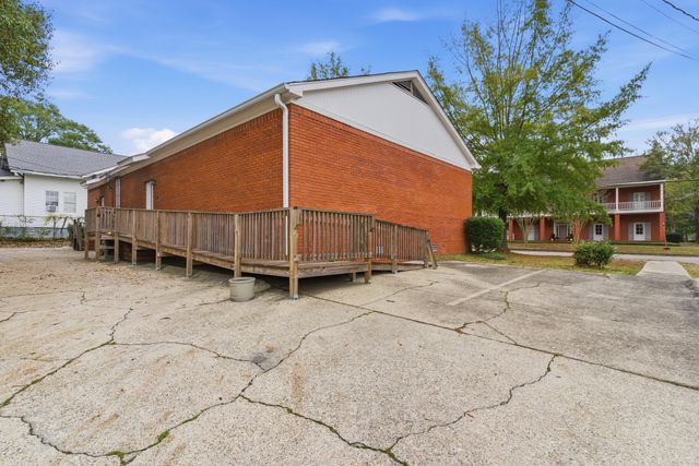 723 Hardy St, Hattiesburg, MS 39401