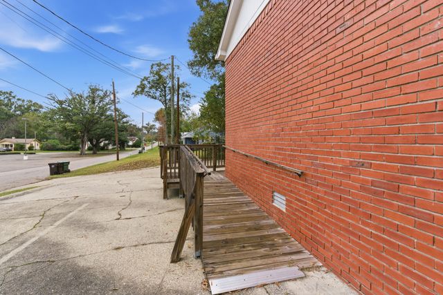 723 Hardy St, Hattiesburg, MS 39401