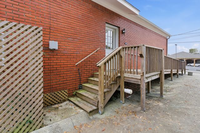 723 Hardy St, Hattiesburg, MS 39401