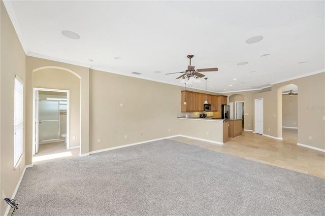 1833 MIRA LAGO CIRCLE, Ruskin, FL 33570