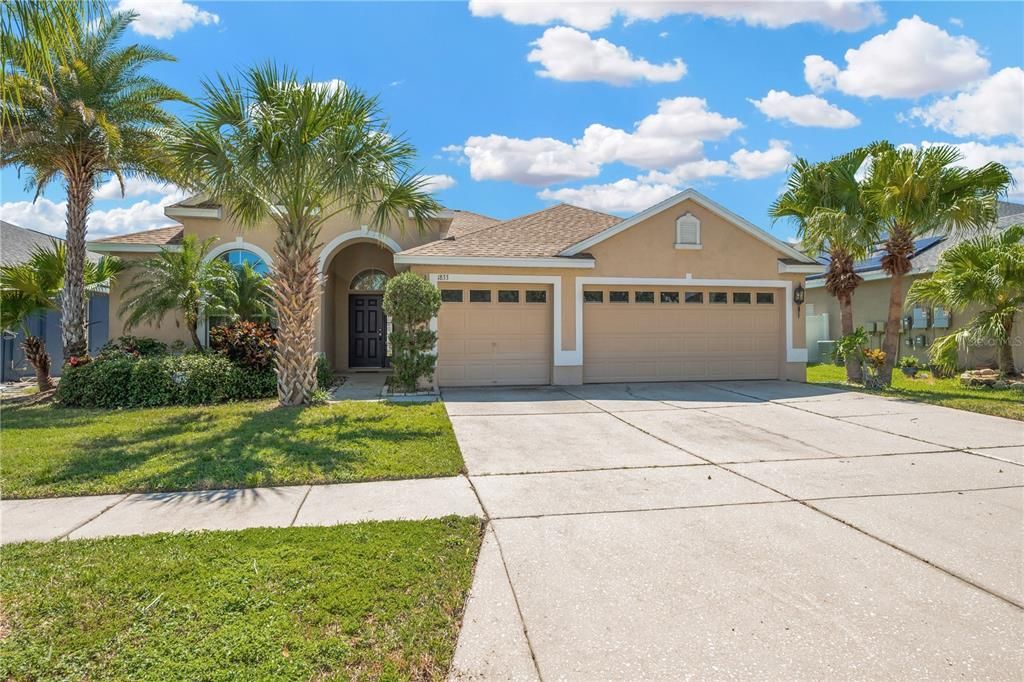 1833 MIRA LAGO CIRCLE, Ruskin, FL 33570