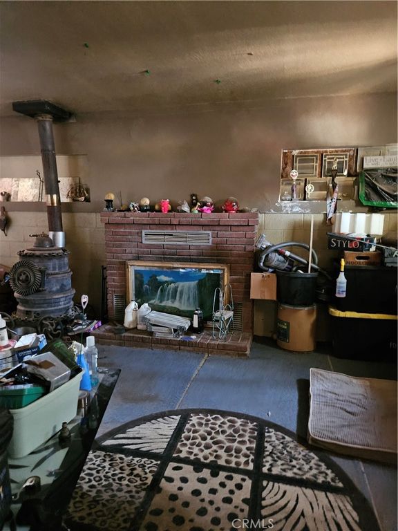 Image 4 of property listing at 18652 Bellflower, Adelanto, CA 92301