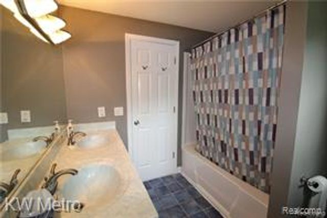 311 Woodlawn Avenue, Royal Oak, MI 48073