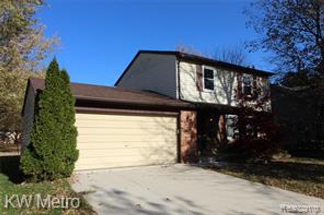 311 Woodlawn Avenue, Royal Oak, MI 48073