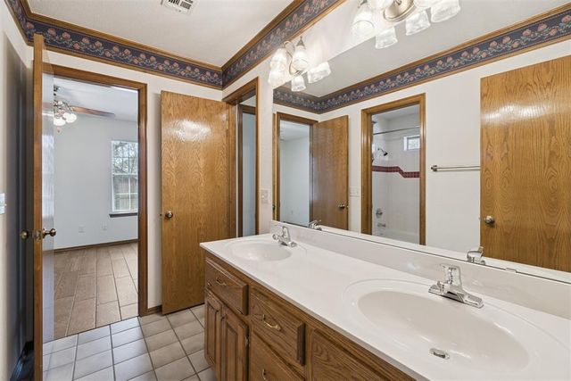 12428 Hastings Road, Midwest City, OK 73130
