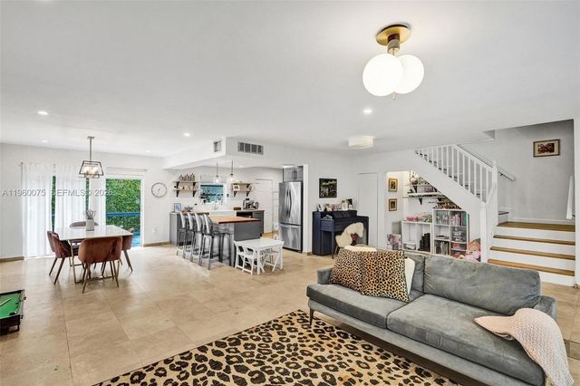 1165 99th St 2, Bay Harbor Islands, FL 33154