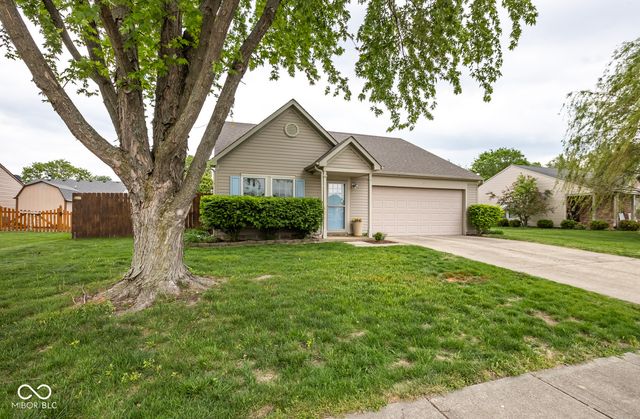 2037 Fullwood Drive, Brownsburg, IN 46112