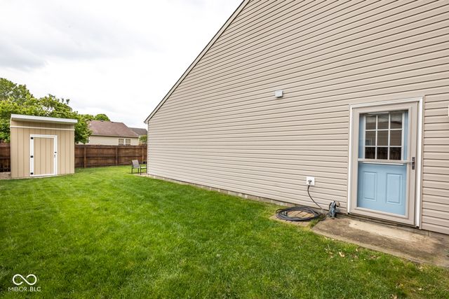 2037 Fullwood Drive, Brownsburg, IN 46112