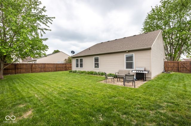 2037 Fullwood Drive, Brownsburg, IN 46112