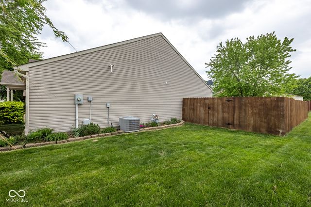 2037 Fullwood Drive, Brownsburg, IN 46112