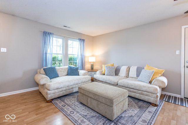 2037 Fullwood Drive, Brownsburg, IN 46112