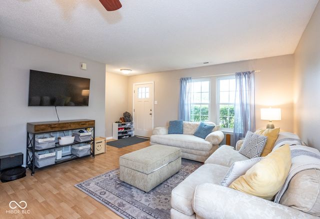 2037 Fullwood Drive, Brownsburg, IN 46112