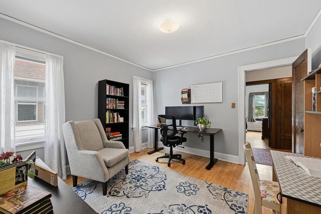 4030 N Larkin STREET, Shorewood, WI 53211