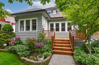 4030 N Larkin STREET, Shorewood, WI 53211