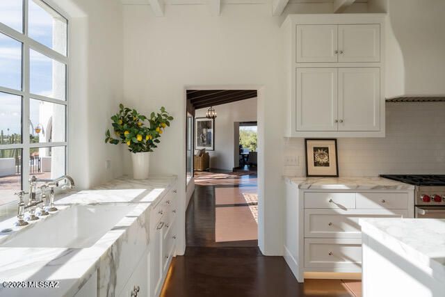 5055 N Calle La Vela, Tucson, AZ 85718