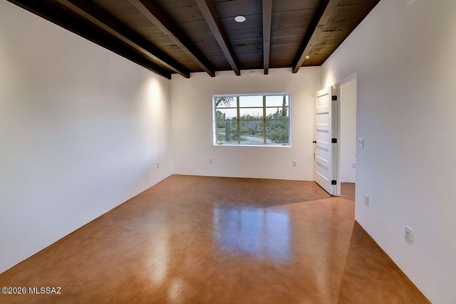 5055 N Calle La Vela, Tucson, AZ 85718