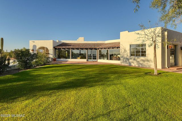 5055 N Calle La Vela, Tucson, AZ 85718