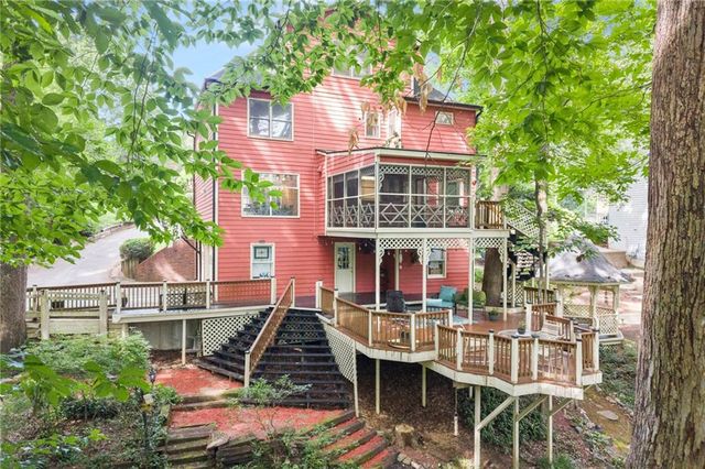 2312 Woodsfield Court NE, Marietta, GA 30062