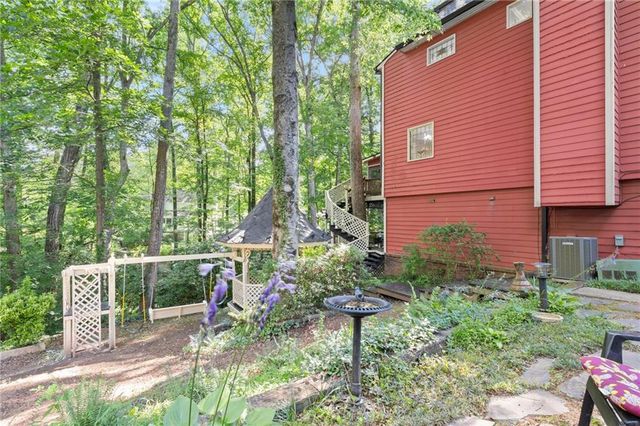 2312 Woodsfield Court NE, Marietta, GA 30062