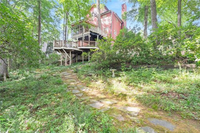 2312 Woodsfield Court NE, Marietta, GA 30062