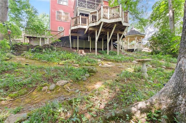 2312 Woodsfield Court NE, Marietta, GA 30062
