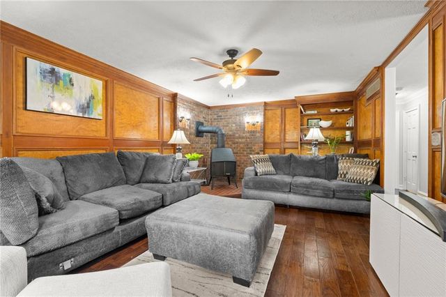 2312 Woodsfield Court NE, Marietta, GA 30062