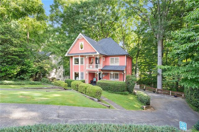 2312 Woodsfield Court NE, Marietta, GA 30062