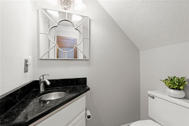 2312 Woodsfield Court NE, Marietta, GA 30062