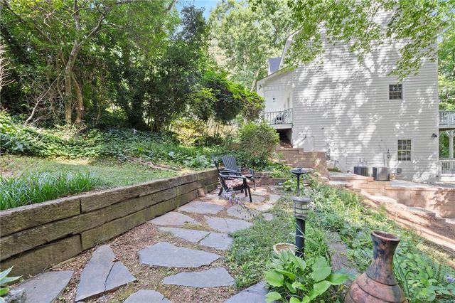 2312 Woodsfield Court NE, Marietta, GA 30062