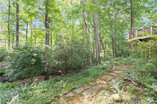 2312 Woodsfield Court NE, Marietta, GA 30062